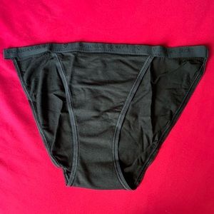 Black String Bikini panties by VS